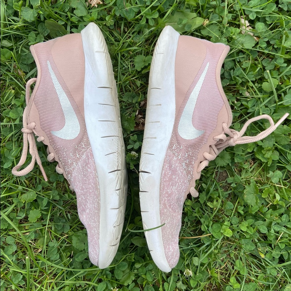 Nike Running Shoes Flex Contact Pixel Pink Size-8